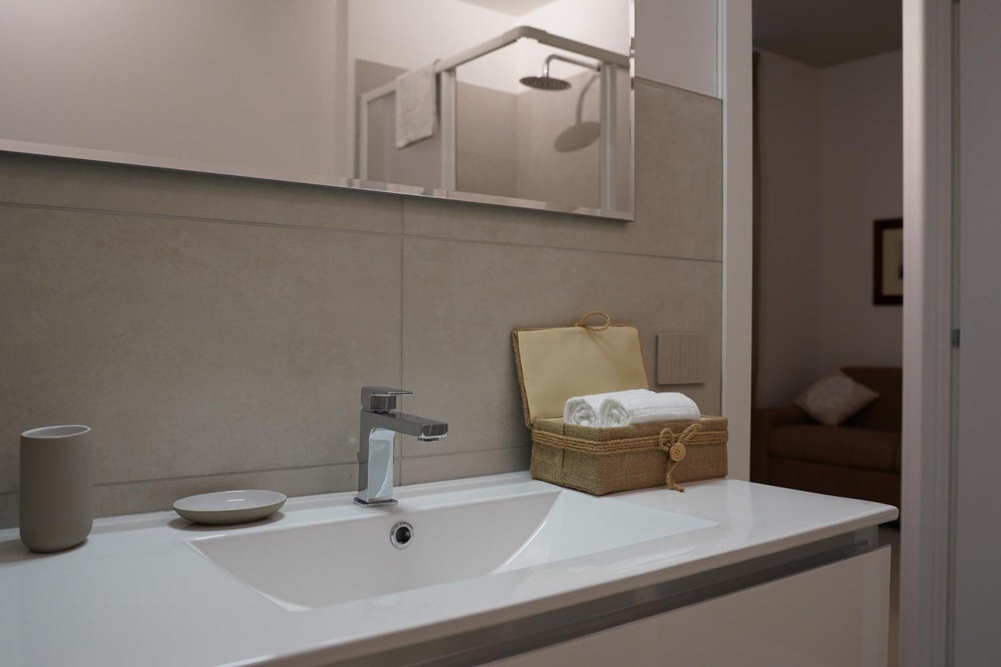 Monumentale M5 Apt - 6 Ospiti & Famiglie Con 2 Bagni E Suite Milan Exterior photo